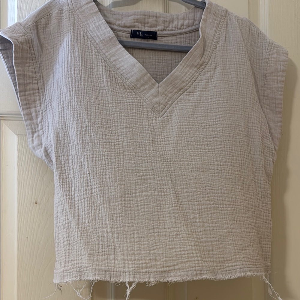 Willow Tree Cream Cap Sleeve Boxy Crop Blouse